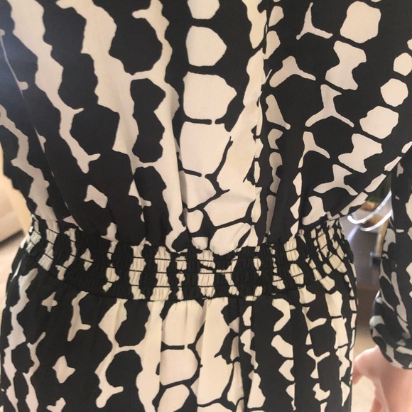 Gorgeous Dress W/pockets (Last Call) - Picture 5 of 10